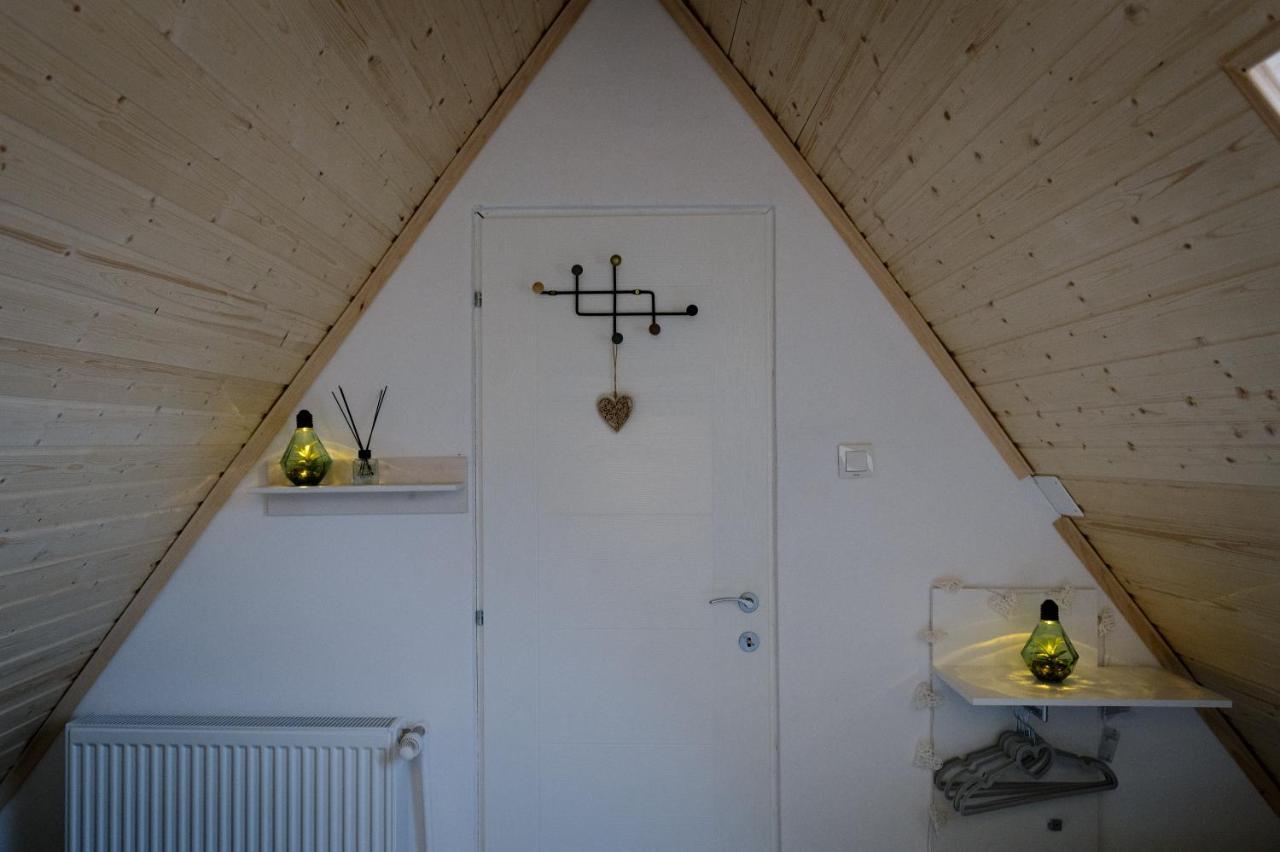 Zenith A-Frame Straja Villa Lupeni  Exterior photo